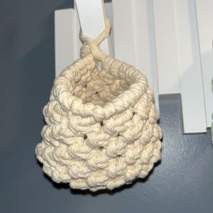 Macrame Mini Pod - Basket